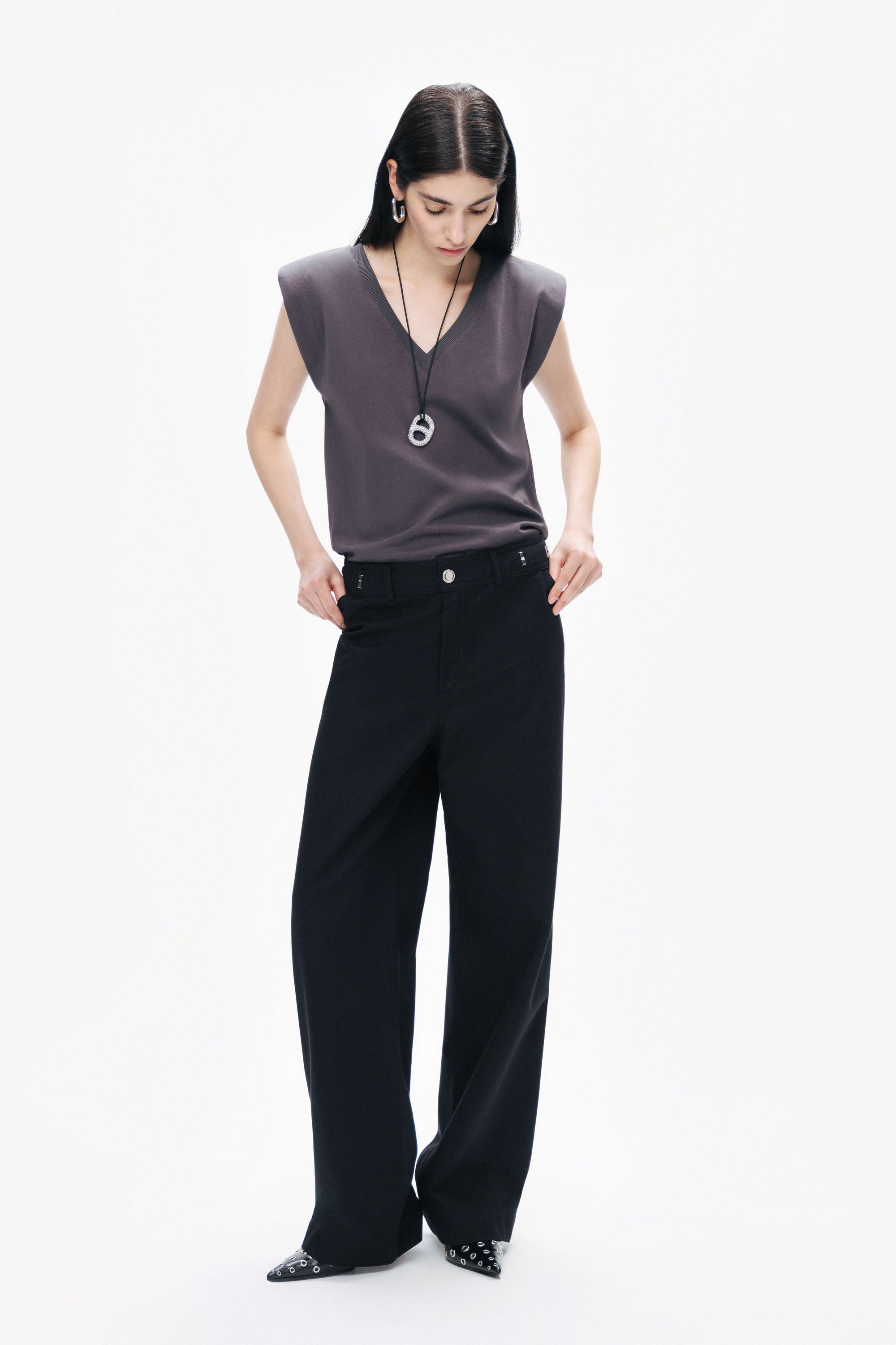 Anthracite V-Neck Padded T-Shirt