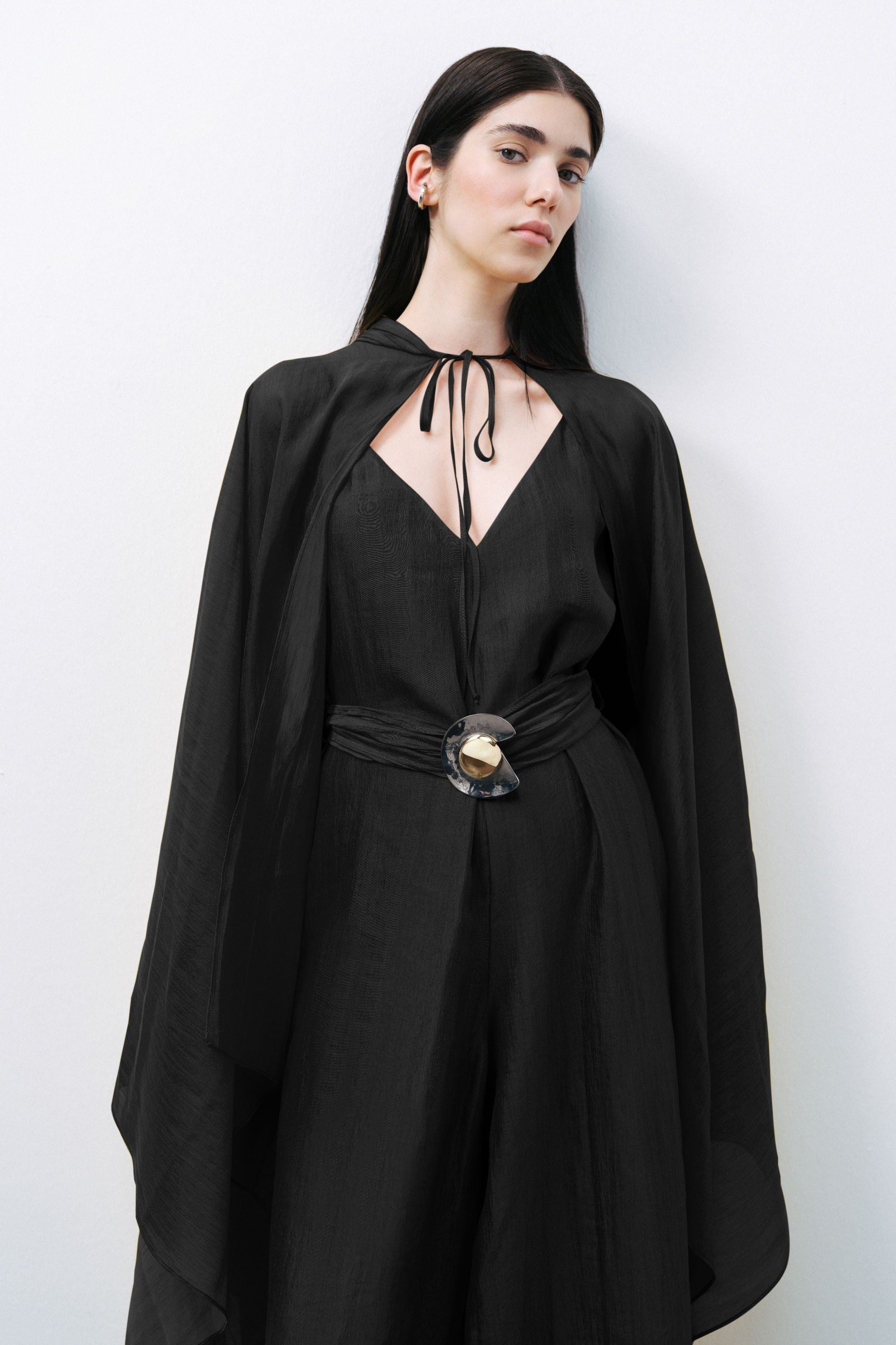 Black Asymmetric Cape
