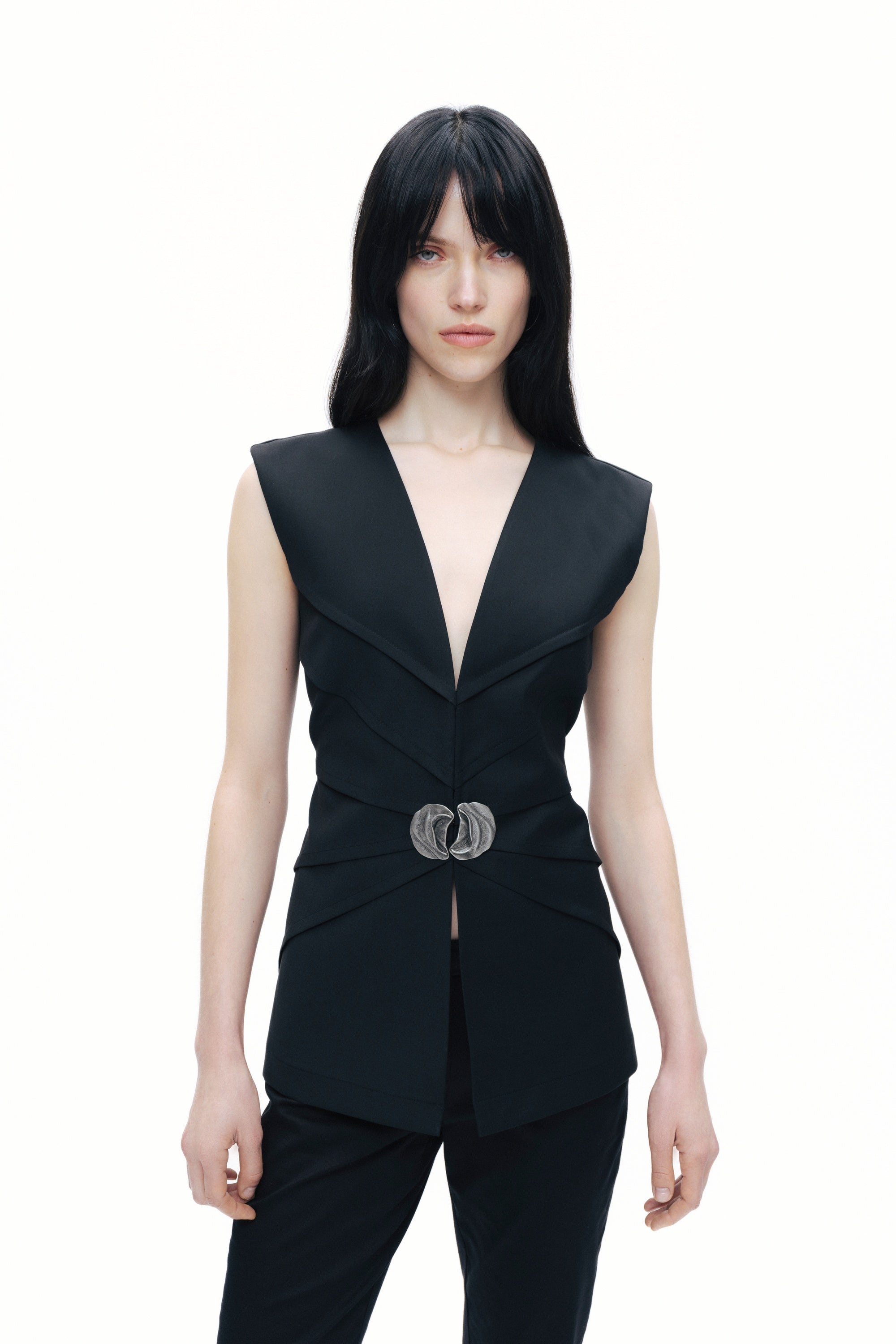Black Metal Accessory Detailed Vest