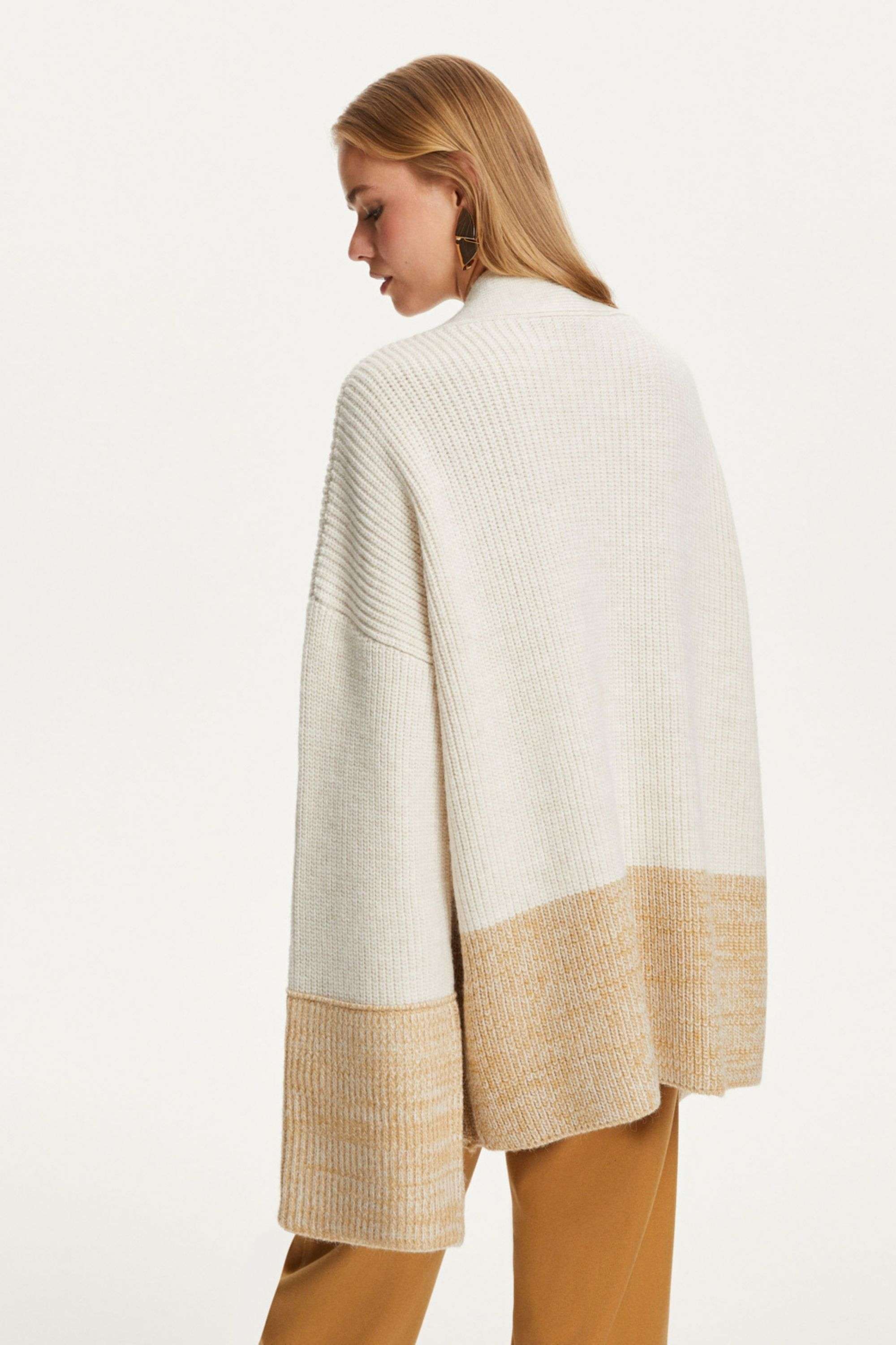 Color Block Knit Cardigan