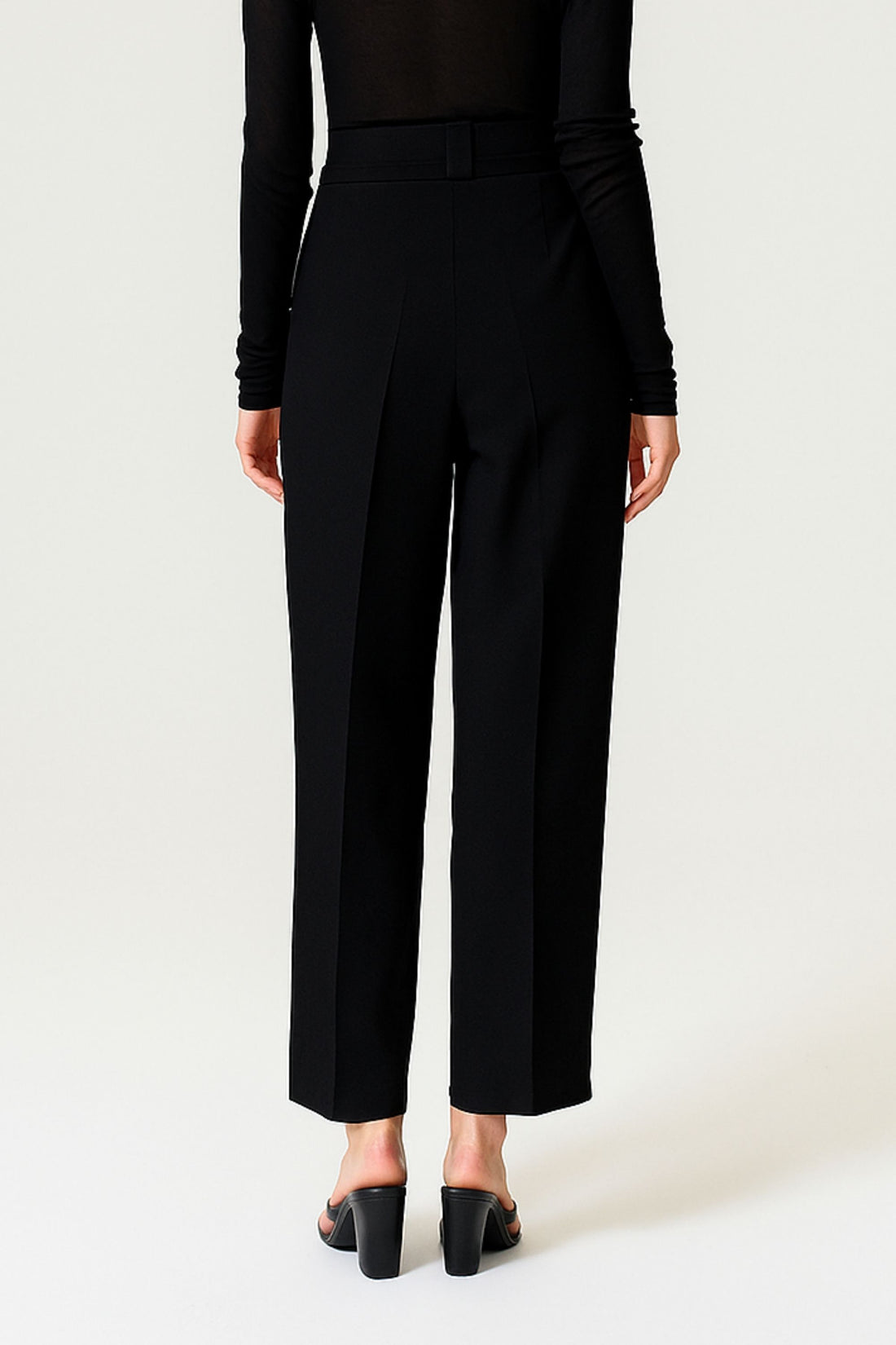 Black Belt Detailed Pants