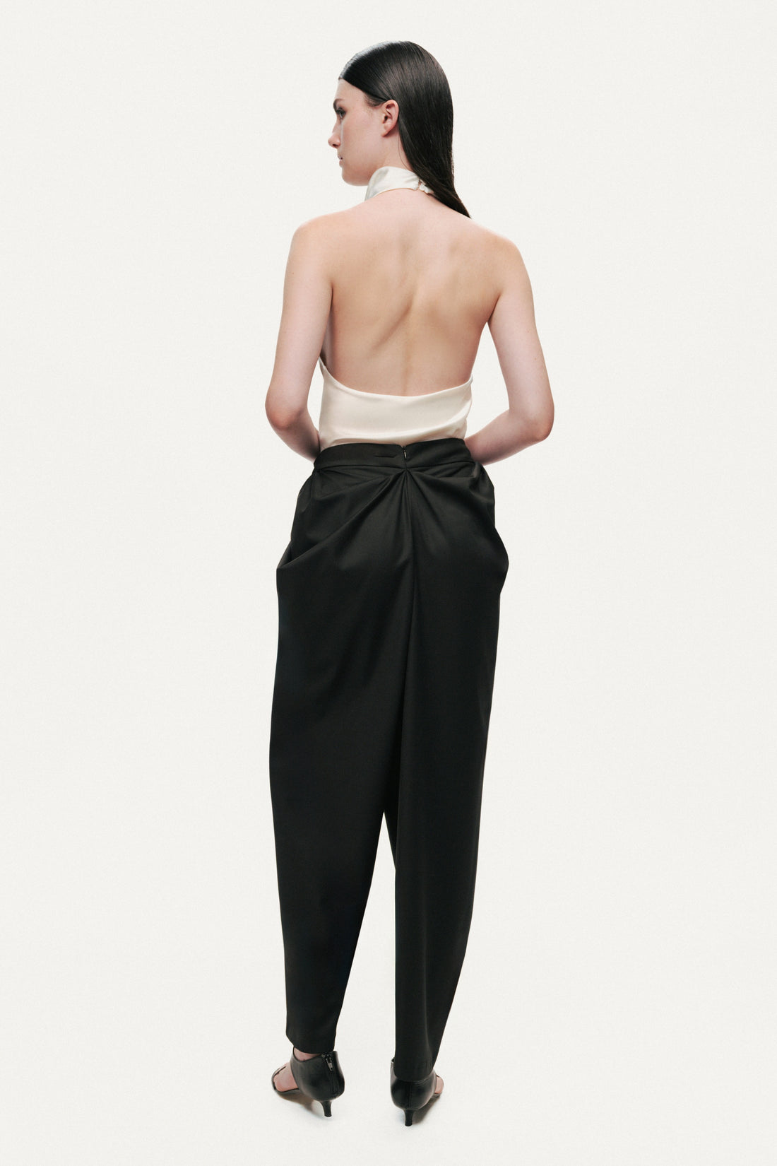 Accessory Detailed Pleated Pants