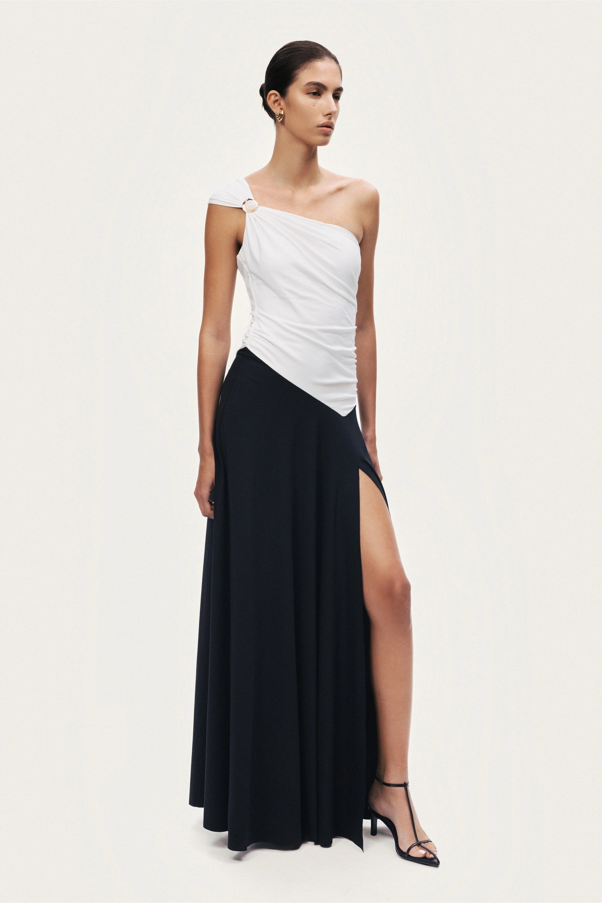 One-Shoulder Contrast Maxi Dress