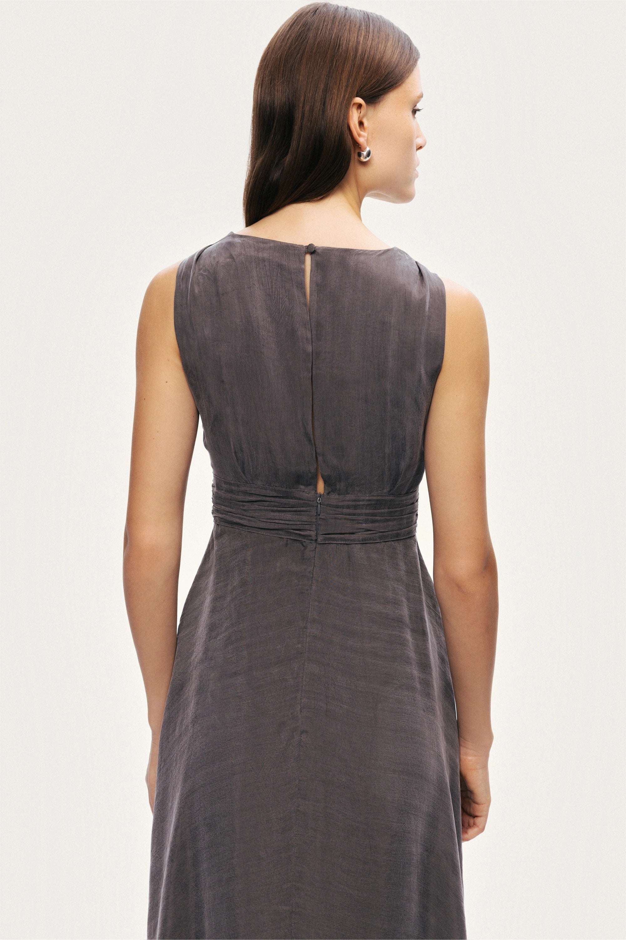 V-Neck Sleeveless Midi Dress