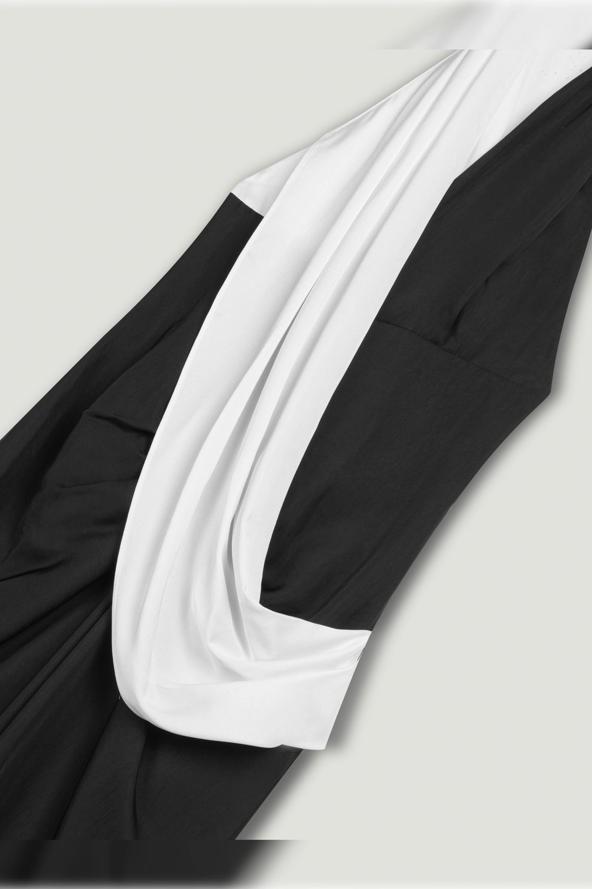 Contrast Draped Halter Maxi Dress