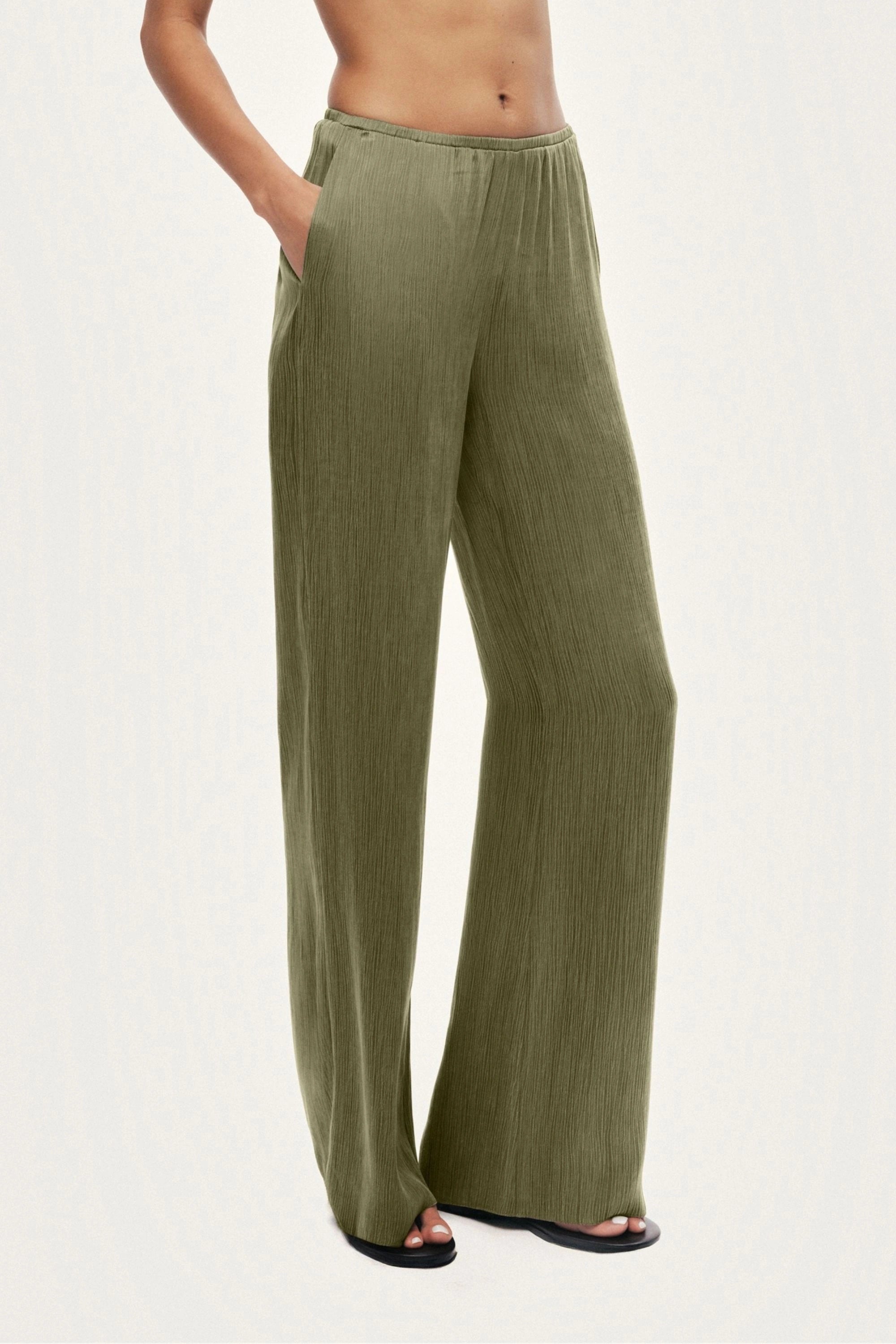 Relaxed Straight-Leg Pants