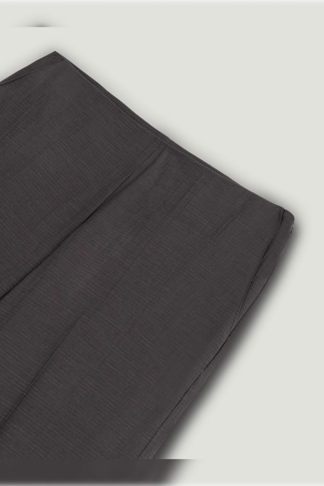 Wide-Leg Fluid Pants