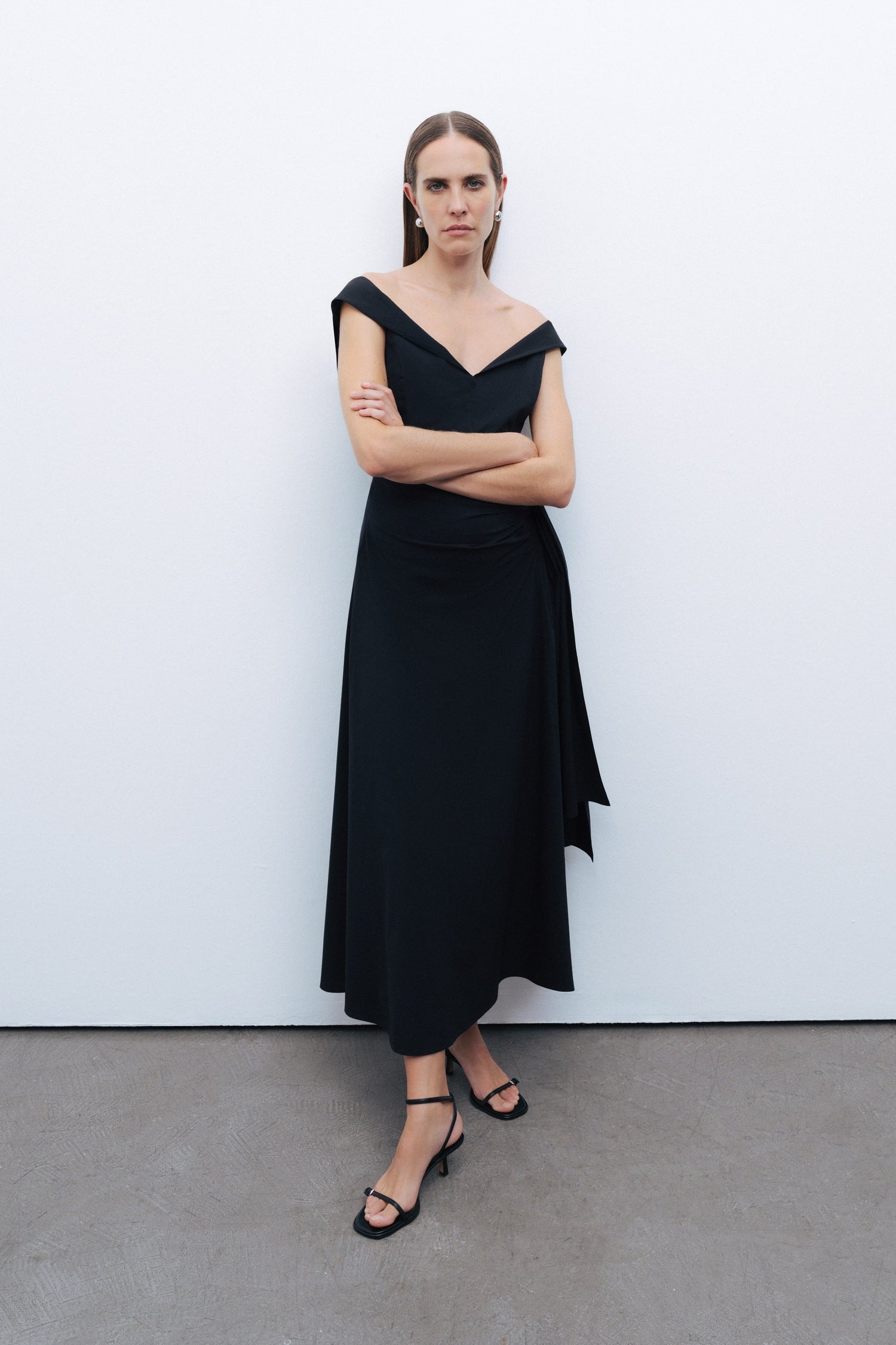 Black Tie Detail Midi Dress