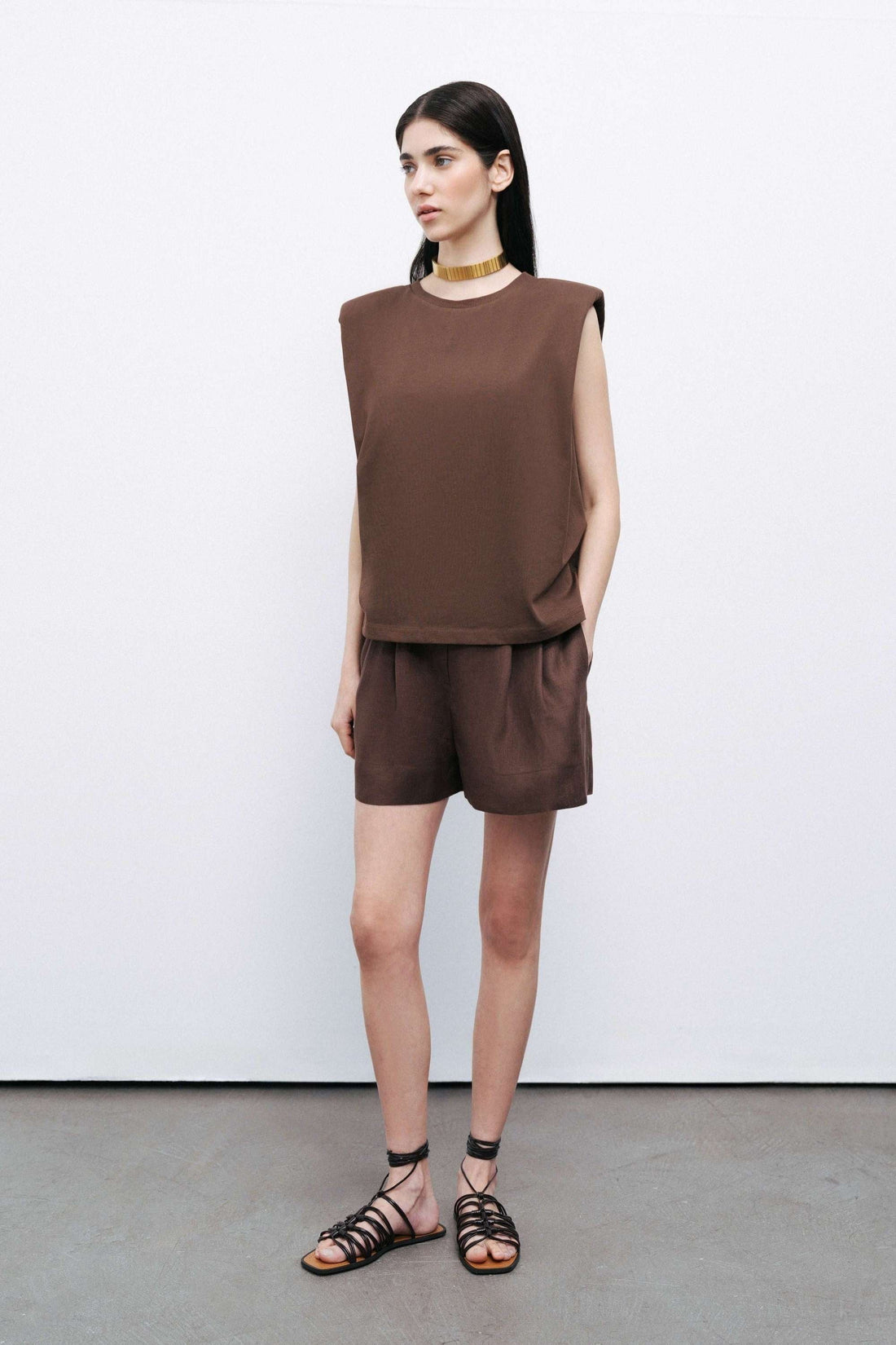 Coffee Padded Basic T-Shirt