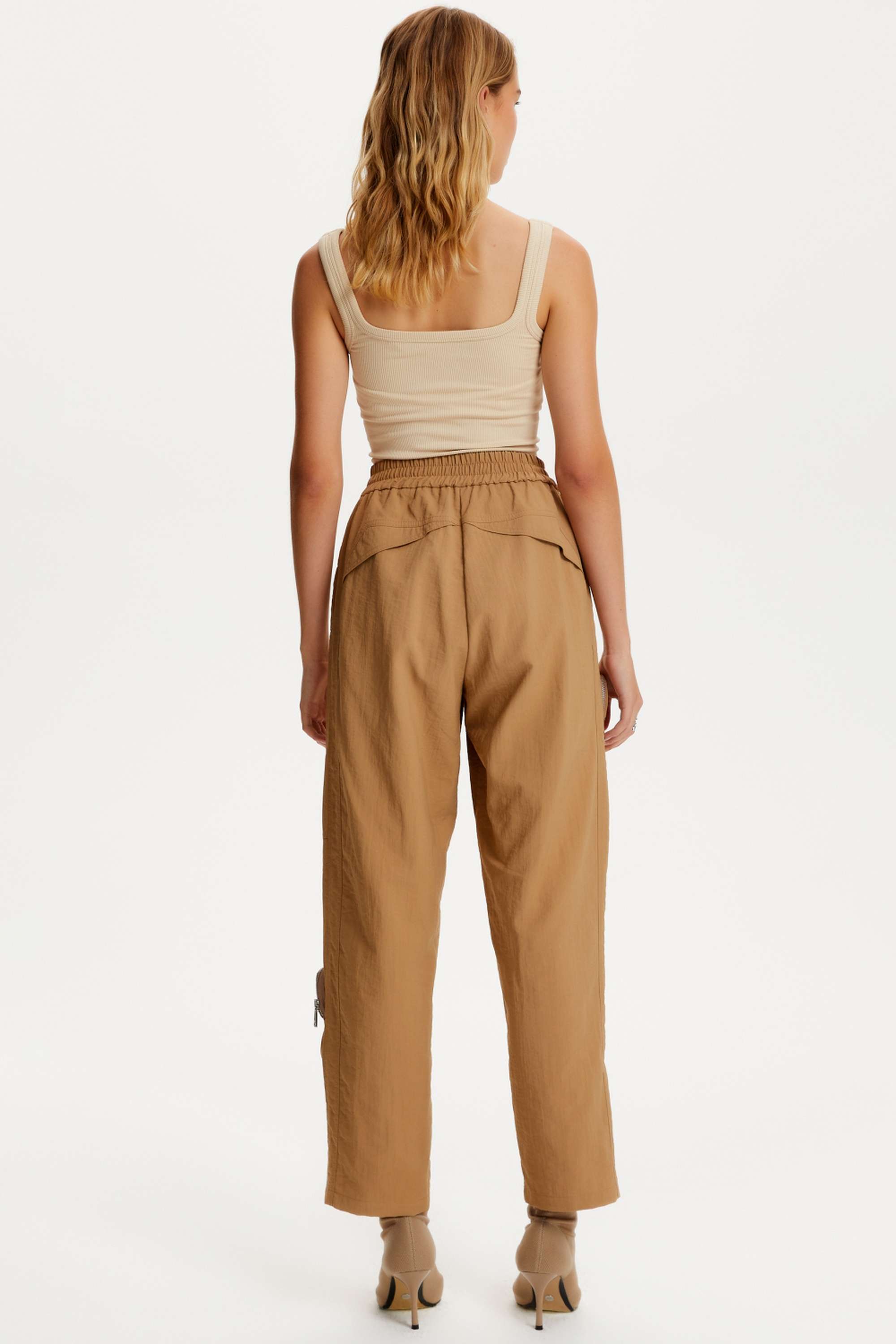 High Waist Boyfriend Pants With Cargo Pockets