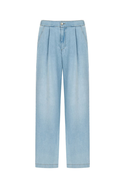 Pleated Wide Leg Jeans