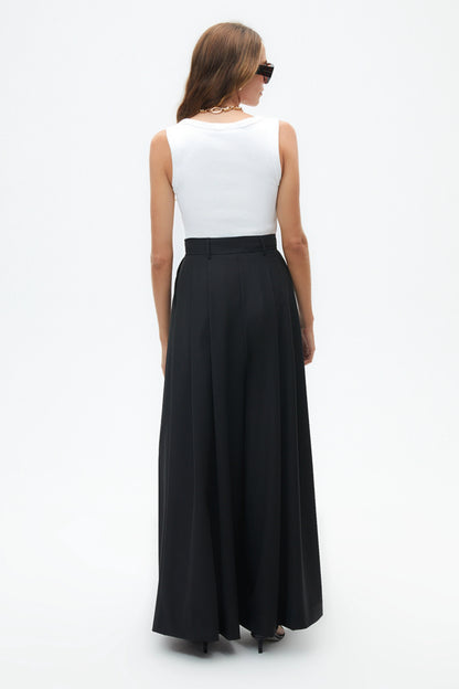 Pleated Wide Leg Pants