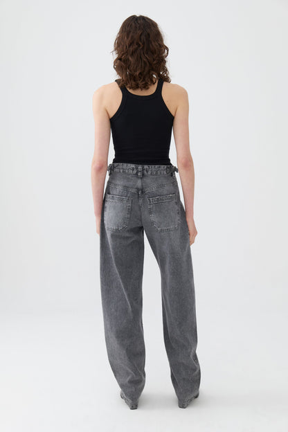 High Waisted Balloon Jeans