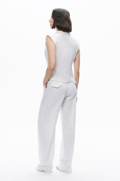 Sleeveless Linen Blend Shirt with Shoulder Pads