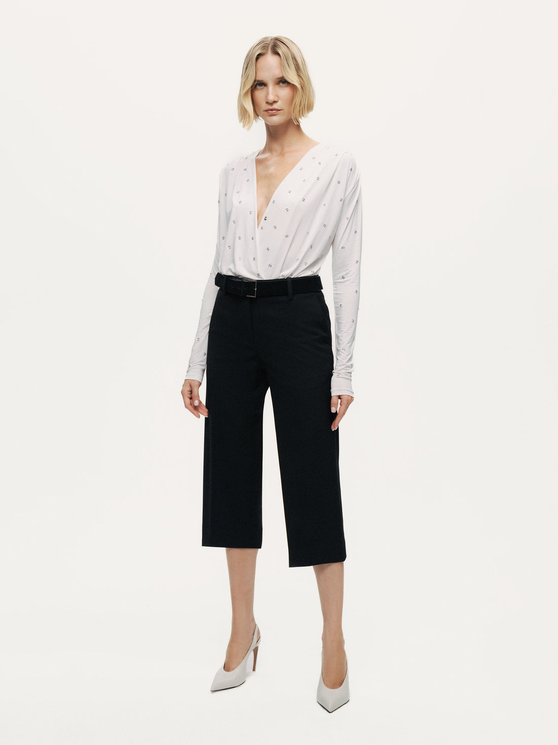 Embellished V-Neck Long-Sleeve Bodysuit