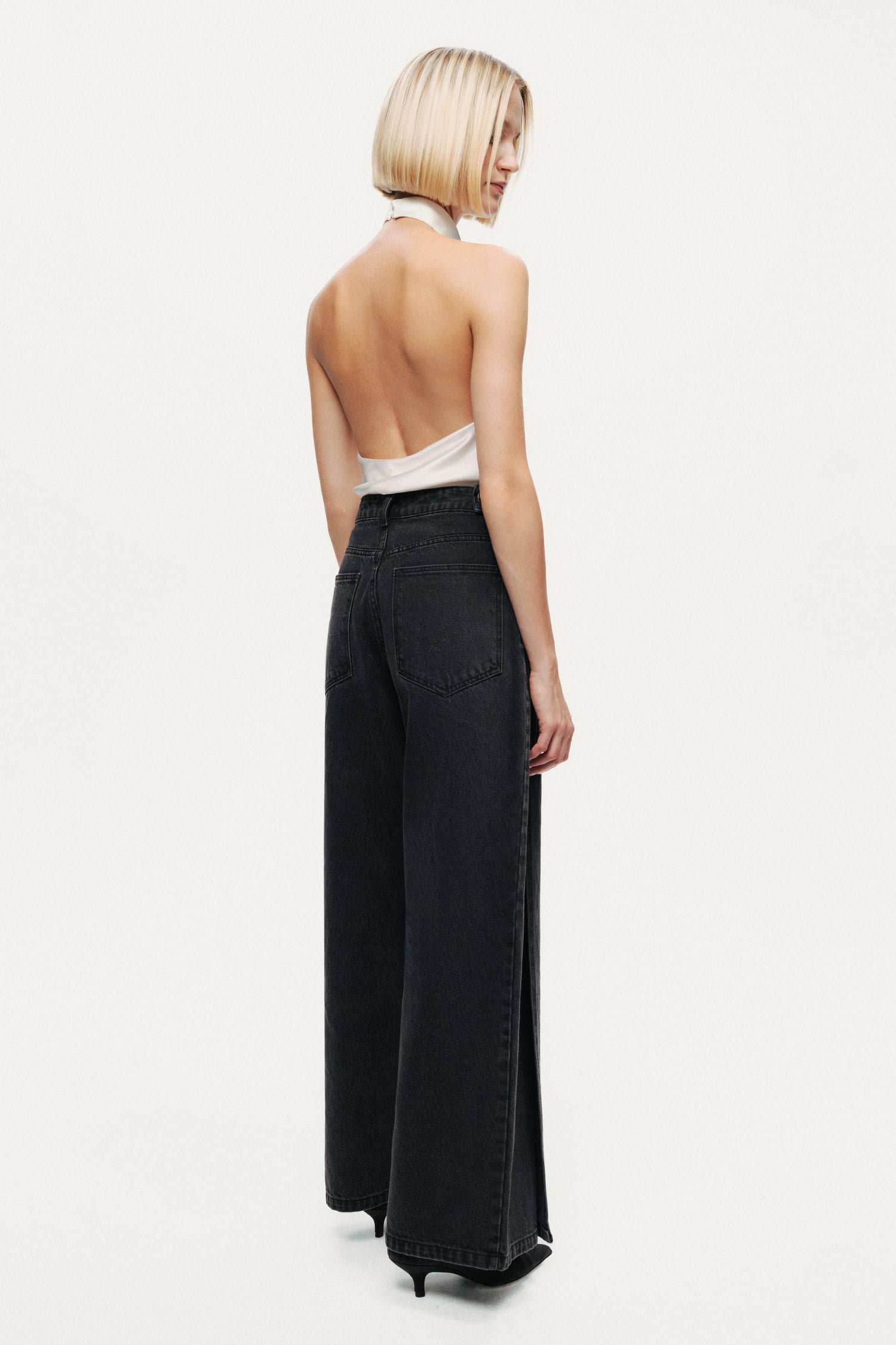 Washed Wide Leg Jeans