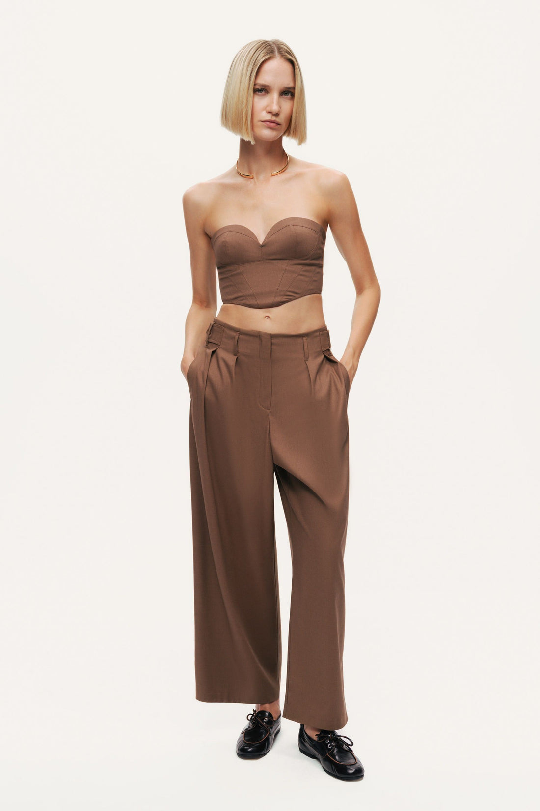 Pleated Tapered Crop Trousers