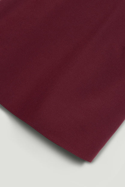 Minimalist Sleeveless Crepe Top