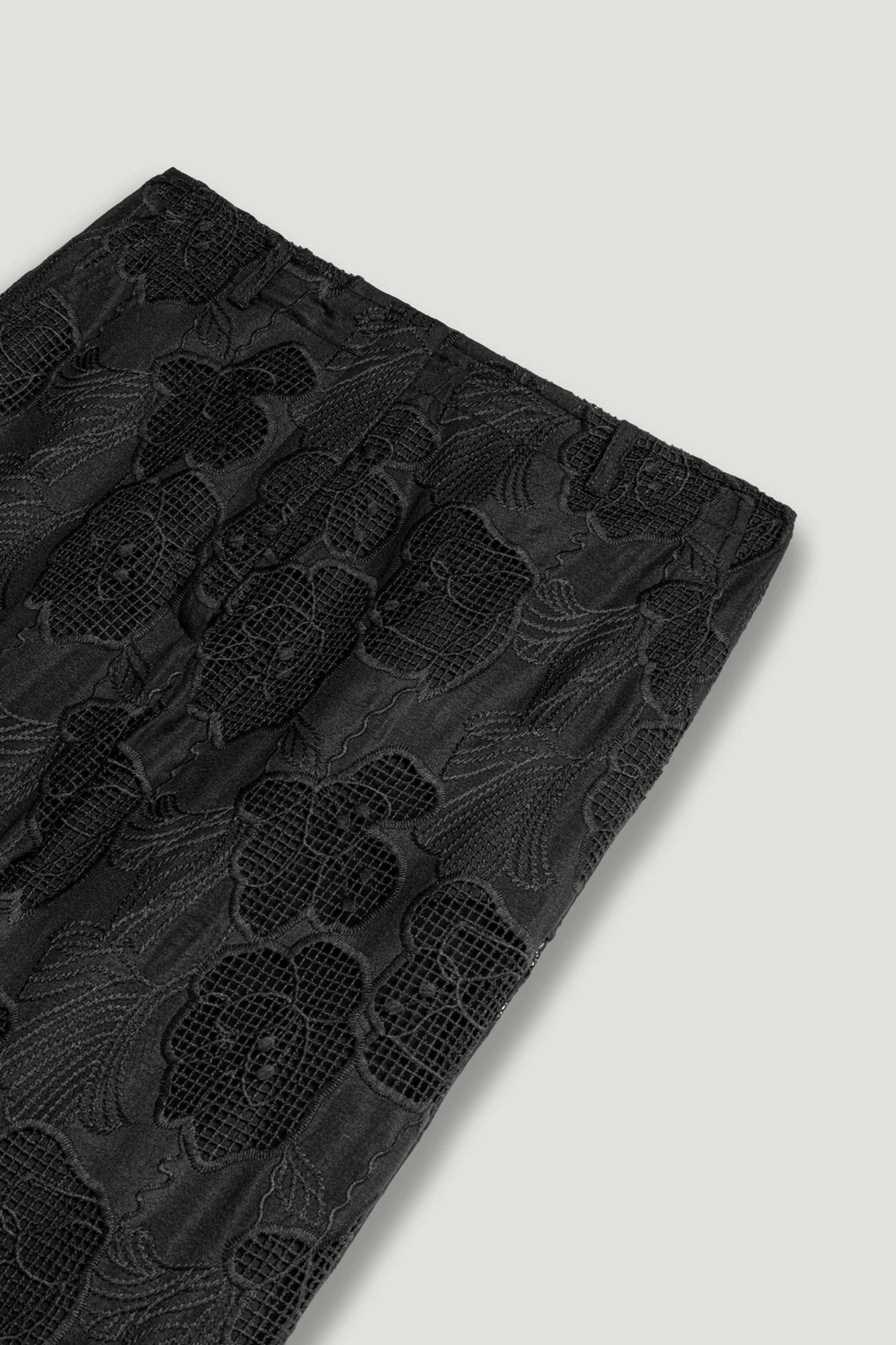 Printed Relaxed Straight-Leg Pants