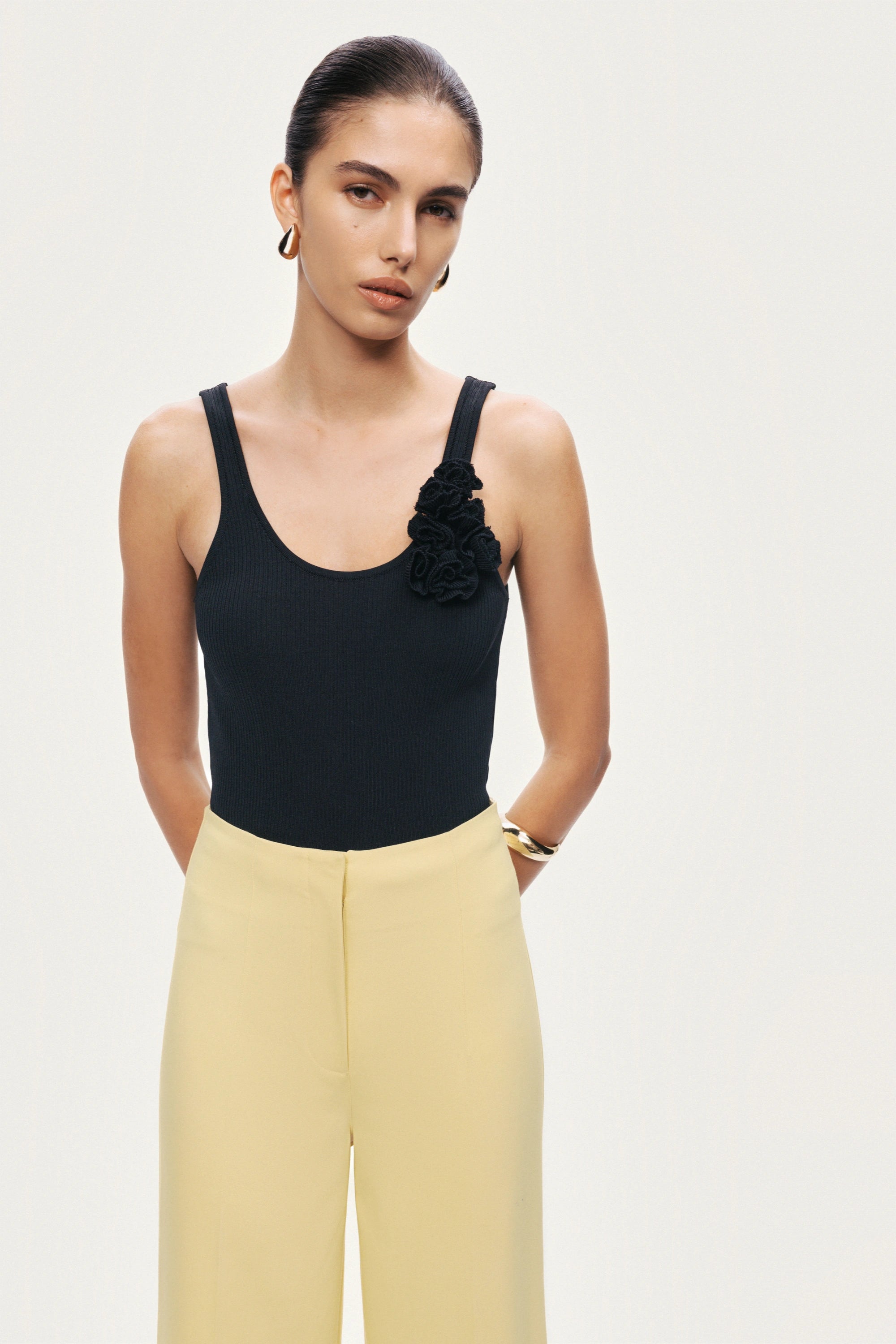 High-Waist Tailored Wide-Leg Pants