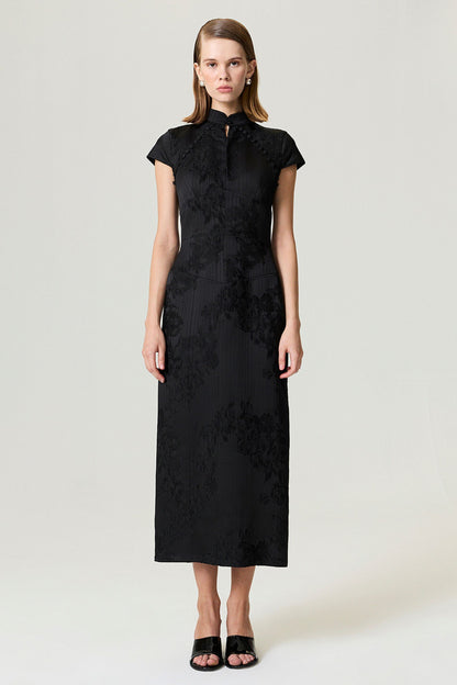 Black Slit Detail Japanese-Inspired Maxi Dress