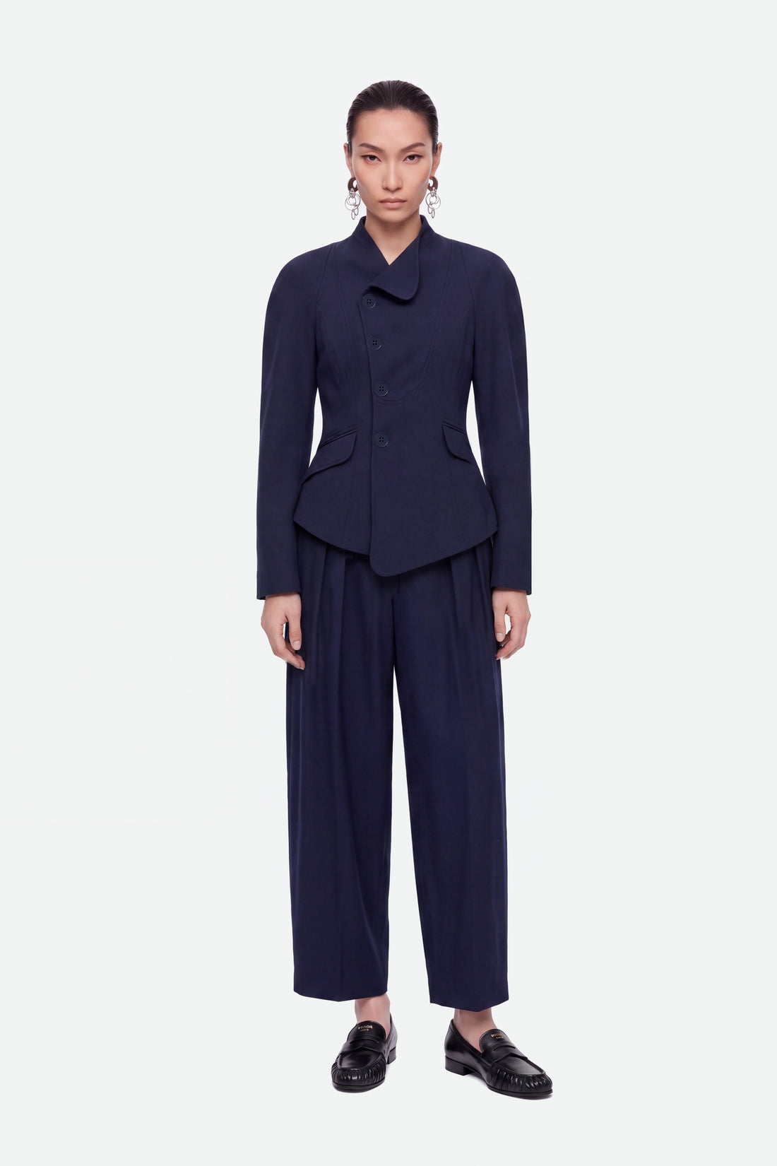 N27KN3568-0009 look 1
